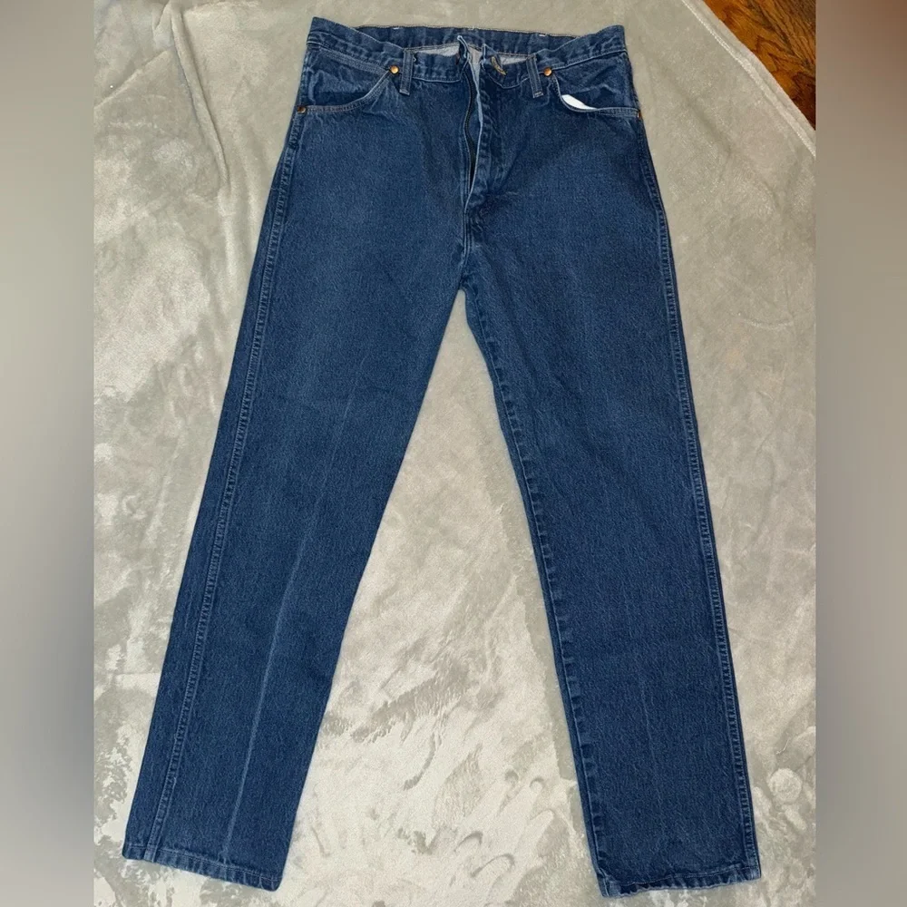 Wrangler Relaxed Fit Blue Jeans 36x34